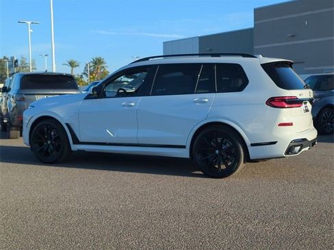 New 2026 BMW X7 xDrive40i w/ M Sport Package image 8