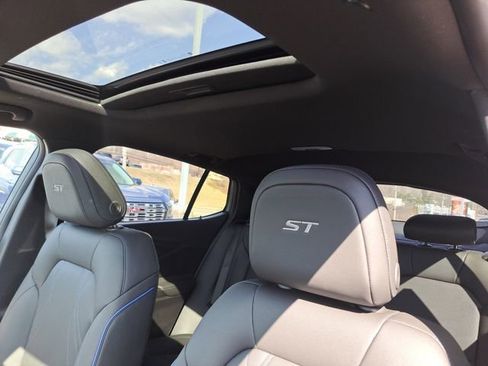 New 2026 Buick Envista Sport Touring w/ Convenience I Package image 19