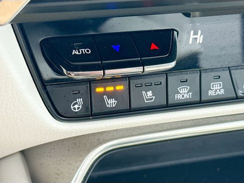 Certified 2025 MAZDA CX-90 3.3 Turbo S w/ Premium Plus image 24