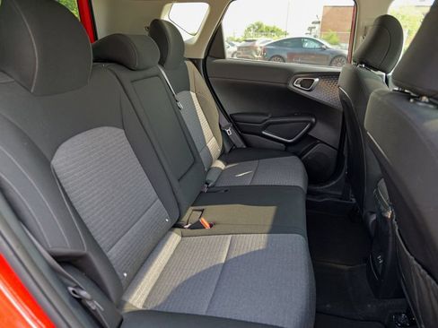 Used 2023 Kia Soul EX FWD image 32