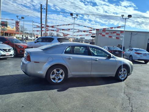 Used 2008 Chevrolet Malibu LT w/ Power Convenience Package FWD image 16