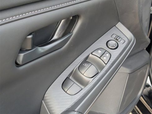 New 2025 Nissan Sentra S image 16