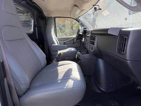 New 2025 Chevrolet Express 2500 w/ Driver Convenience Package image 13