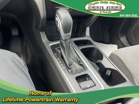 Used 2019 Ford Escape SE image 26