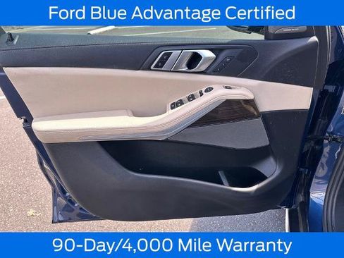 Used 2021 BMW X5 xDrive40i w/ Premium Package AWD/4WD image 12