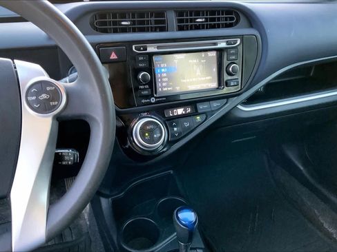 Used 2015 Toyota Prius C Three FWD image 6