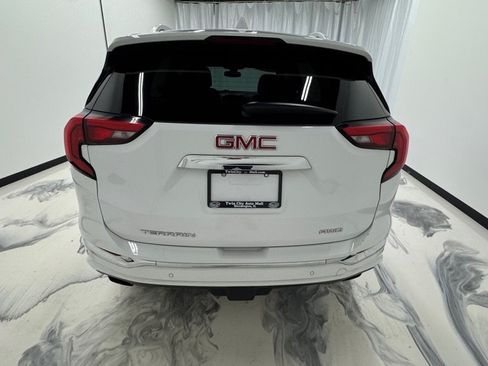 Used 2019 GMC Terrain Denali w/ Driver Alert Package II AWD/4WD image 7