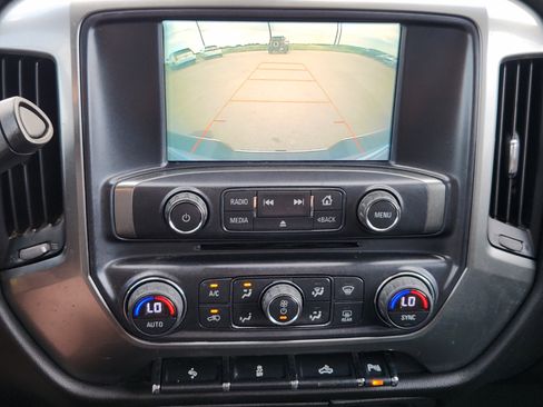 Used 2018 Chevrolet Silverado 1500 LT w/ Texas Edition RWD image 19