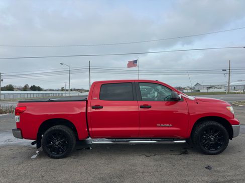 Used 2012 Toyota Tundra 4x4 CrewMax image 17