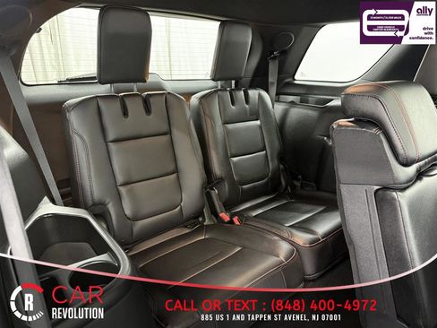 Used 2019 Ford Explorer Sport w/ Ford Safe & Smart Package image 41