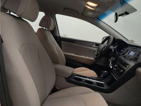Used 2015 Hyundai Sonata SE FWD image 21
