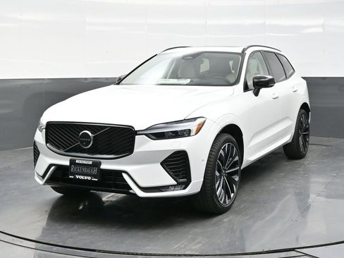 New 2026 Volvo XC60 B5 Ultra w/ Protection Package Premier image 2