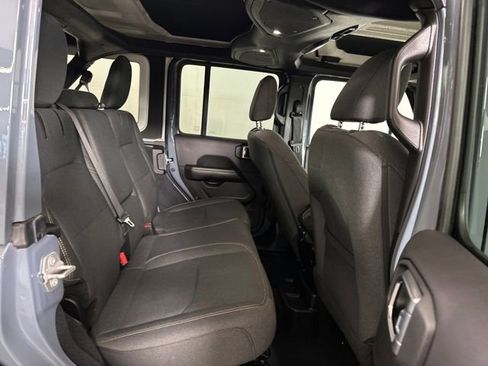 Used 2024 Jeep Wrangler Sahara 4xe w/ Technology Group image 27