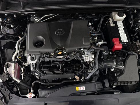 Used 2024 Toyota Camry SE w/ Blackout Package (TMS) FWD image 31