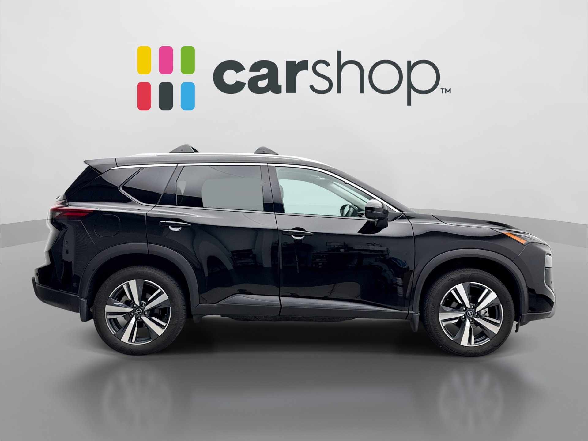 Used 2024 Nissan Rogue SL AWD/4WD image 6