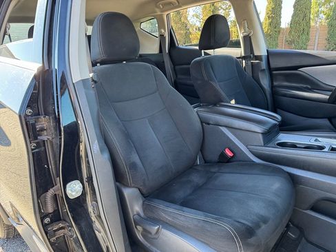 Used 2023 Nissan Murano S FWD image 20