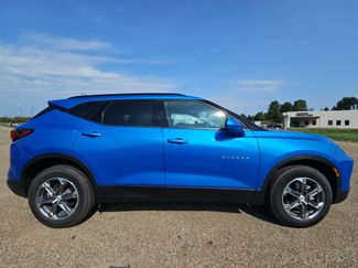 Used 2024 Chevrolet Blazer LT w/ Convenience Package AWD/4WD video 3