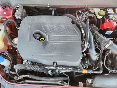 Used 2014 Ford Fusion SE FWD image 9