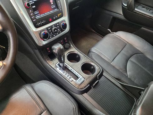 Used 2017 GMC Acadia Limited SLT AWD/4WD image 26