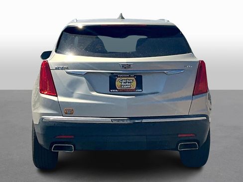 Used 2017 Cadillac XT5 Luxury w/ Driver Awareness Package image 4