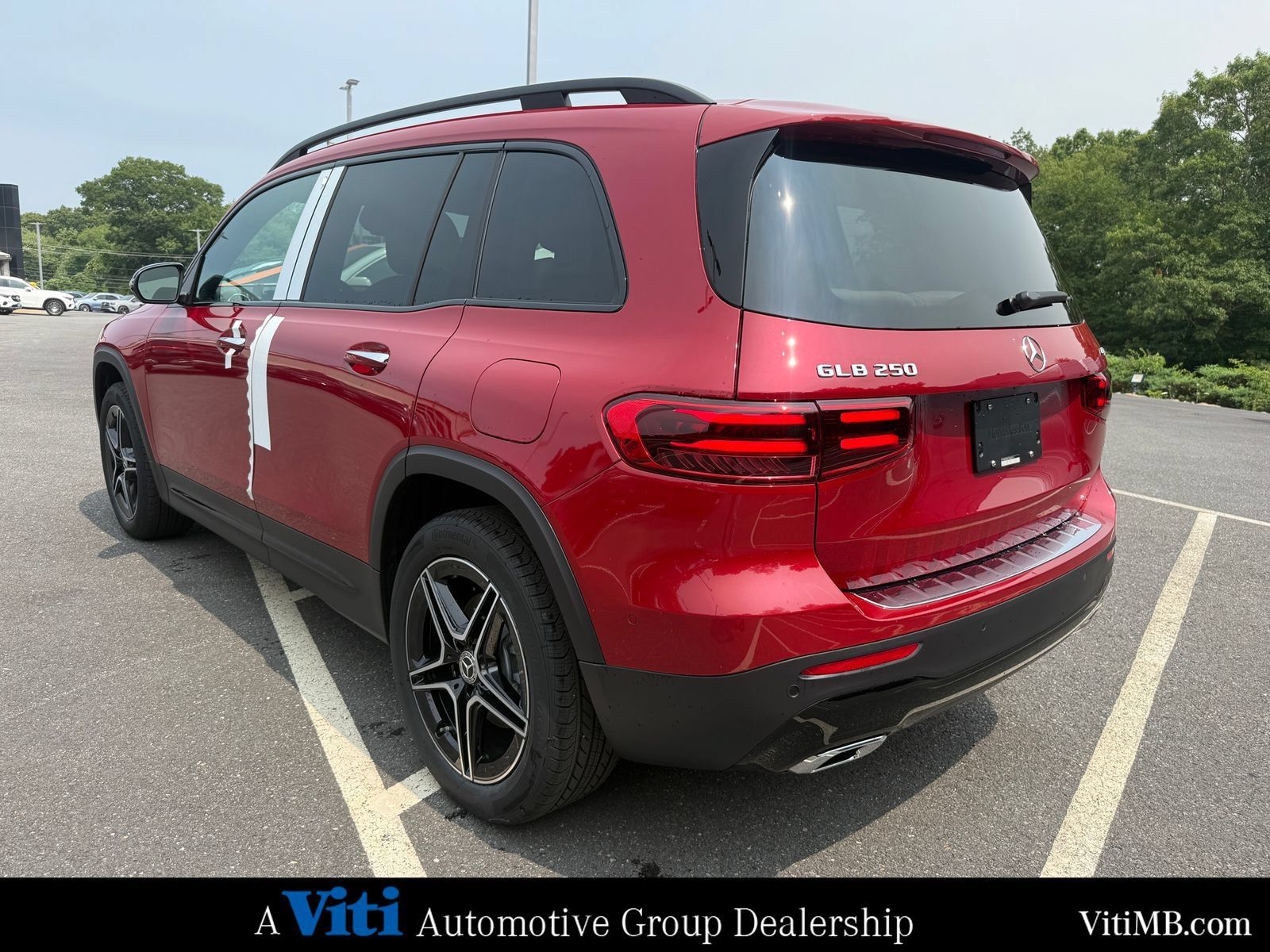 New 2026 Mercedes-Benz GLB 250 4MATIC image 6