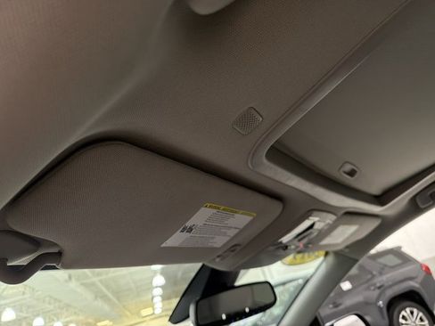 Used 2019 Toyota Sienna XLE w/ XLE Navigation Package AWD/4WD image 10