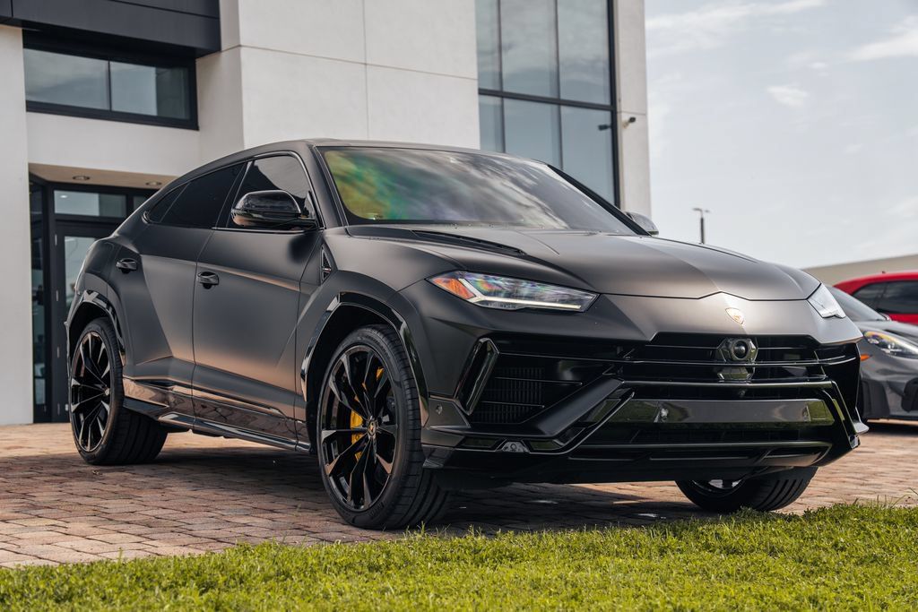 Used 2023 Lamborghini Urus S AWD/4WD image 8