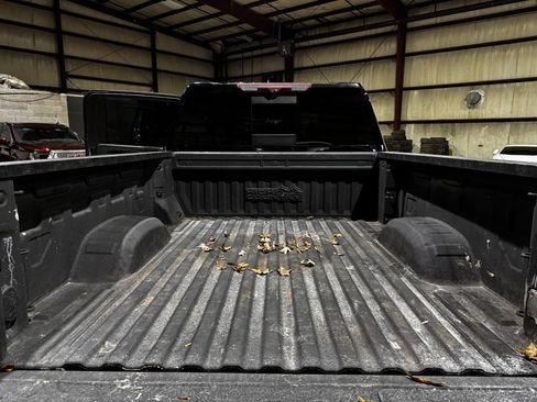 Used 2020 Chevrolet Silverado 2500 High Country w/ Technology Package image 30