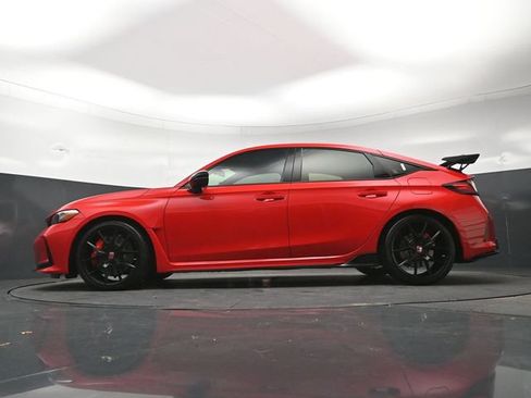 Used 2026 Honda Civic Type R image 39