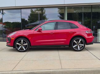 Certified 2025 Porsche Macan AWD/4WD video 2