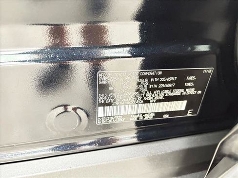 Used 2019 Toyota RAV4 LE AWD/4WD image 19