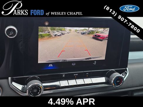 Used 2024 Chevrolet Colorado LT RWD image 21