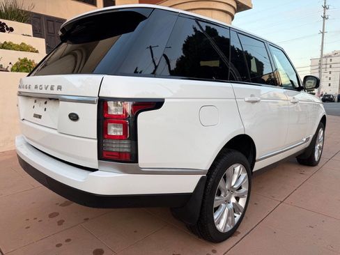 Used 2015 Land Rover Range Rover Supercharged image 2