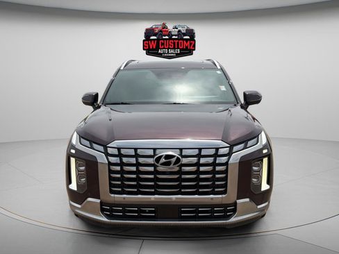 Used 2024 Hyundai Palisade Calligraphy AWD/4WD image 2