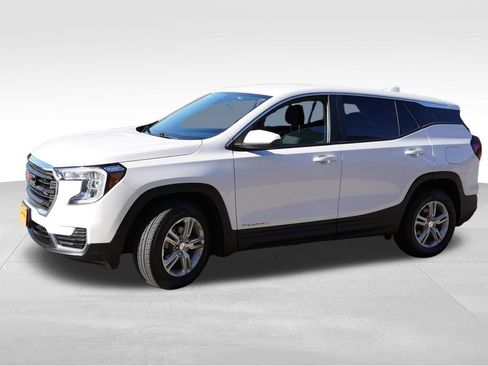 Certified 2023 GMC Terrain SLE FWD image 10