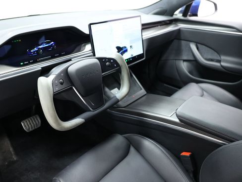 Used 2021 Tesla Model S Plaid AWD/4WD image 2