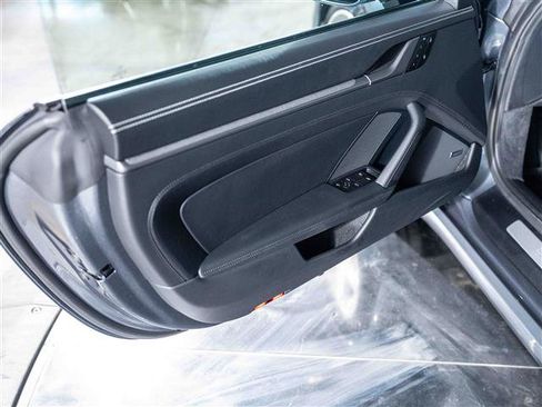 Certified 2025 Porsche 911 Carrera image 22