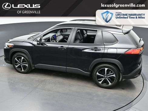 Used 2024 Toyota Corolla Cross XSE image 48