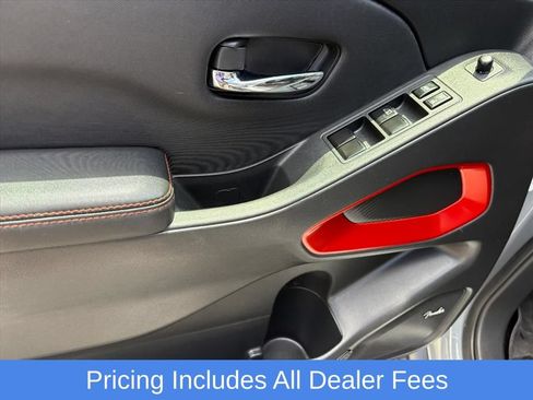 Used 2024 Nissan Frontier PRO-4X w/ Pro Premium Package AWD/4WD image 23