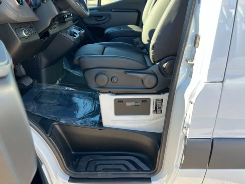 New 2026 Mercedes-Benz Sprinter 2500 image 13