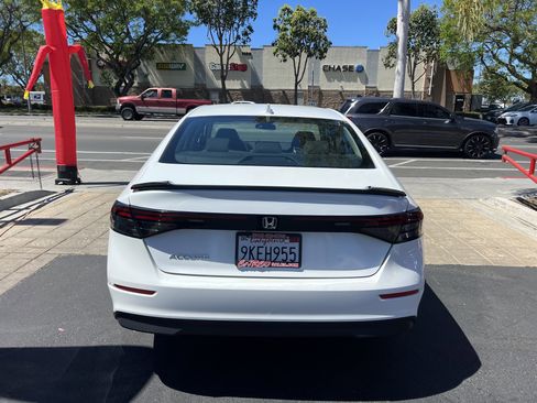 Used 2024 Honda Accord LX image 7