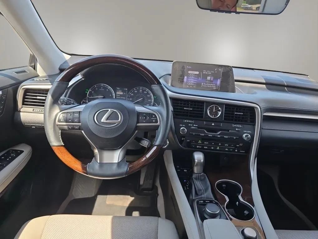 Used 2016 Lexus RX 350 FWD w/ Premium Package image 13