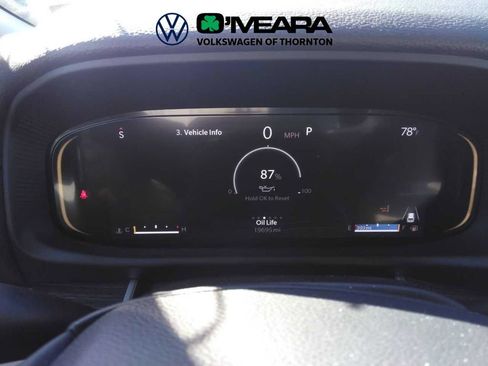 Used 2024 Jeep Wagoneer L Series III w/ Flexible Seating Group AWD/4WD image 7