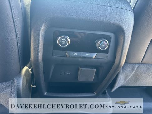 Certified 2025 Chevrolet Traverse LT w/ Midnight/Sport Edition image 23