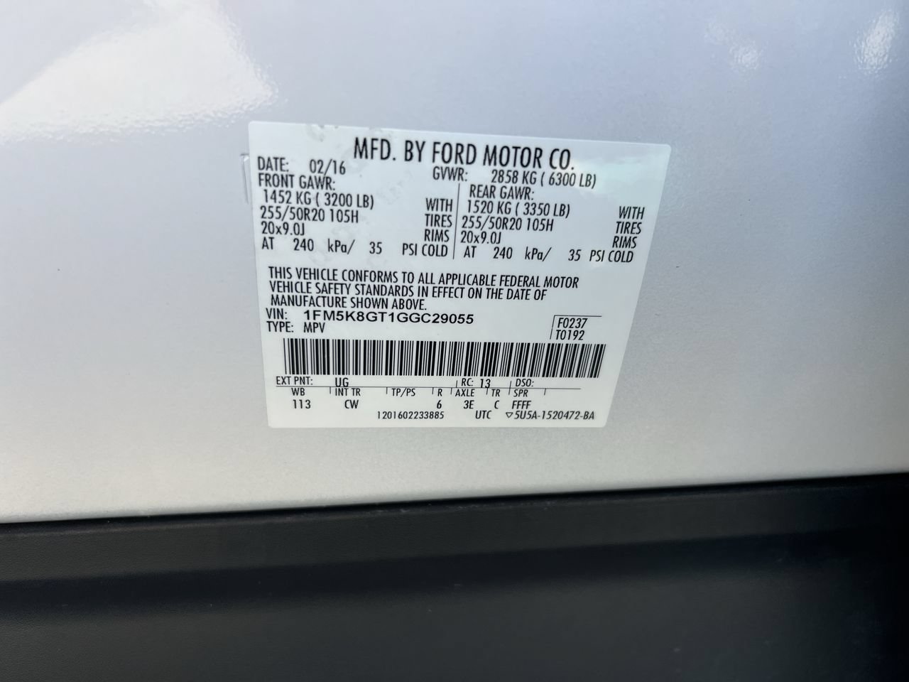 Used 2016 Ford Explorer Sport AWD/4WD image 36
