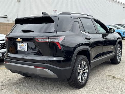 New 2026 Chevrolet Equinox LT w/ Convenience Package II image 5