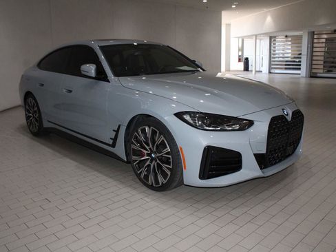 Certified 2022 BMW 430i Gran Coupe w/ M Sport Package image 9