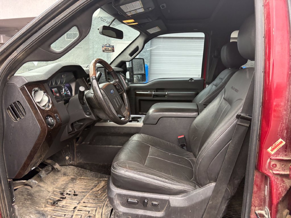 Used 2014 Ford F350 Platinum w/ Platinum Package AWD/4WD image 16
