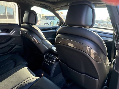 Used 2015 Audi S8 w/ S8 Cold Weather Package image 20