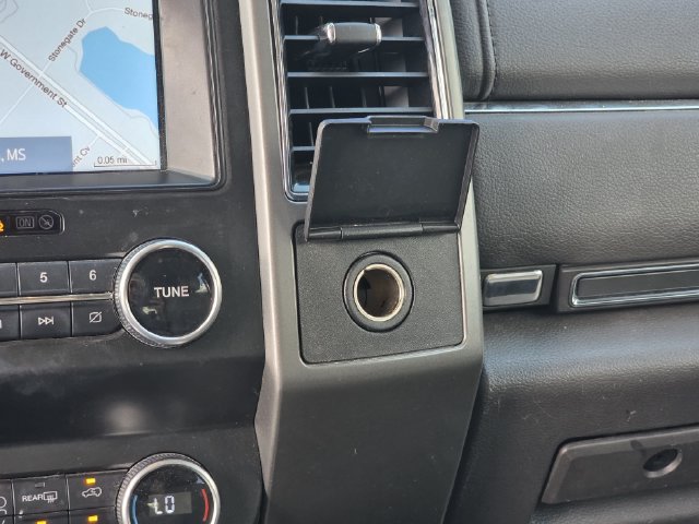 Used 2021 Ford Expedition XLT RWD image 25